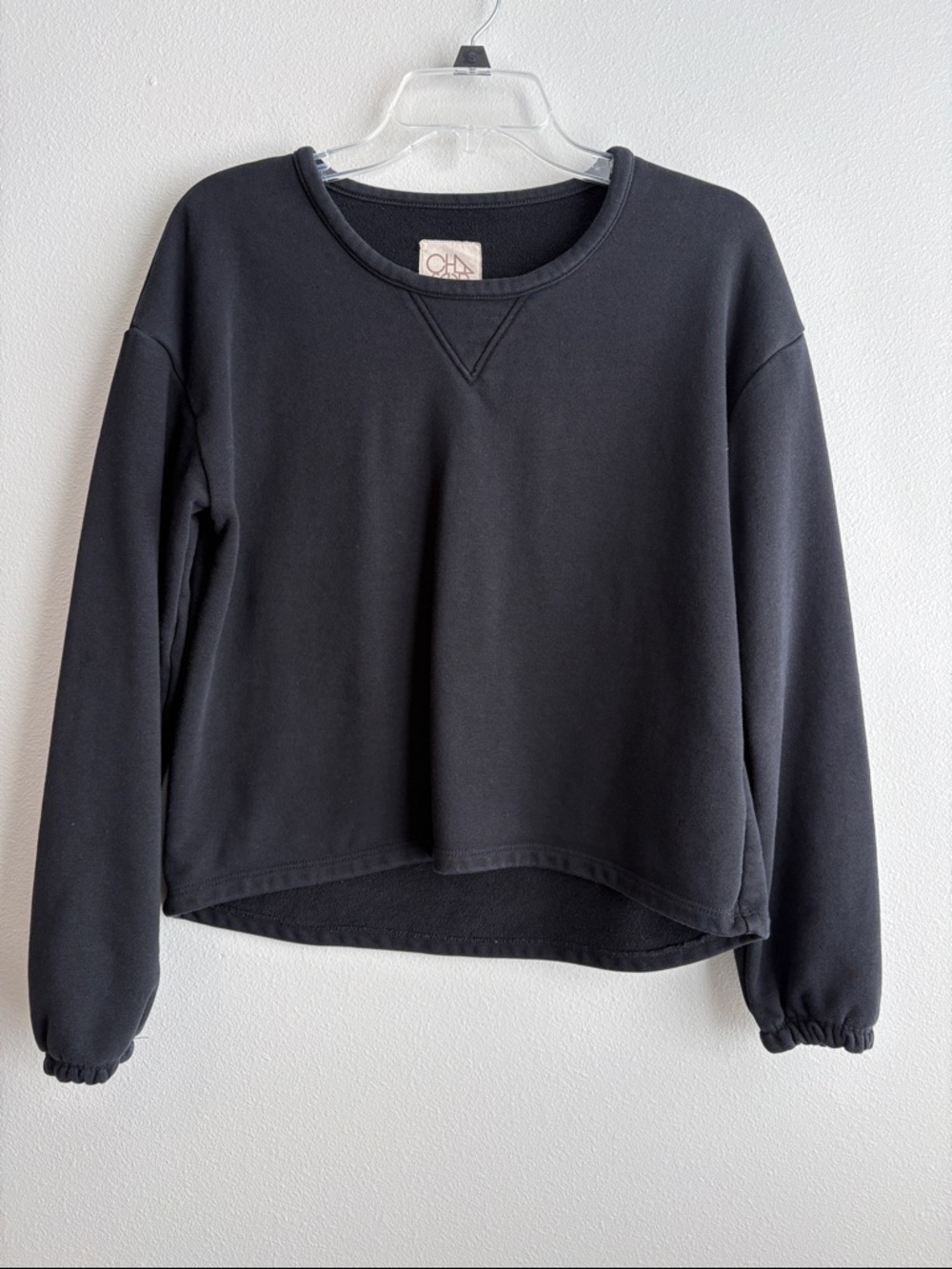 Chaser Crop Crewneck Sweatshirt - Women’s Small, Solid Black